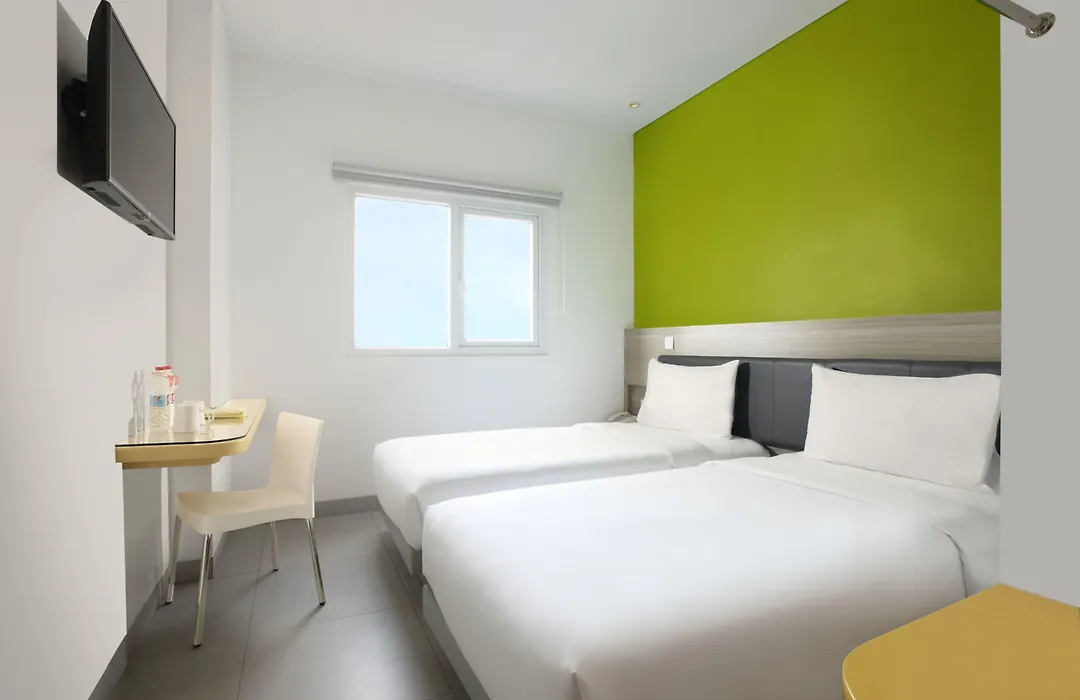 Amaris Hotel Margorejo Surabaya-1